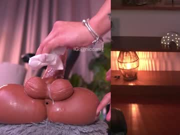 webcam girl nicdani_1 image #8762143