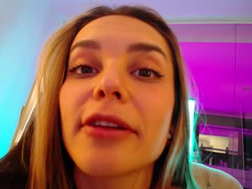 webcam girl oooops__ image #8604047