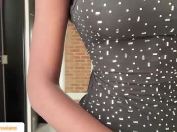 webcam girl evelyn_jhonson3 image #9312539