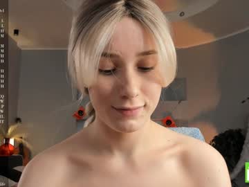 webcam girl margarethowell image #8043153