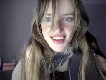 webcam girl esther_estrie image #5981359