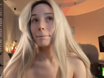 webcam girl margarethowell image #8198808