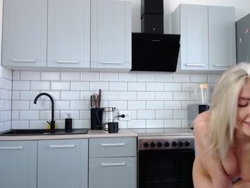 webcam girl ella__sweety image #2425444