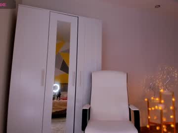 webcam girl roxy_blue_eyed_ image #6282497