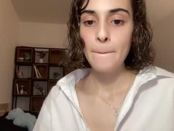 webcam girl wonderland_stia image #5522490