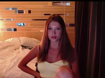 webcam girl bitter_moon image #5125877