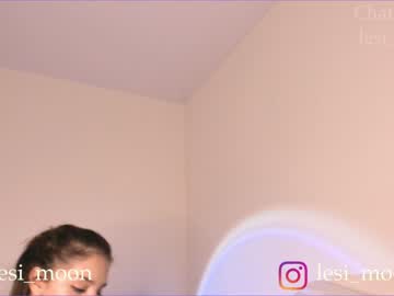 webcam girl lesi_moon image #5719698