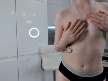webcam girl lynetteesser image #7474989