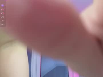 webcam girl yononeey image #8704479