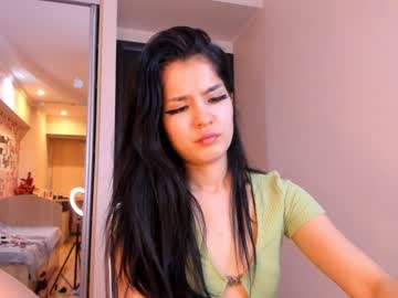 webcam girl akino_17 image #1425240
