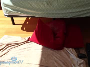 webcam girl layanaqueen image #1407681