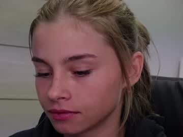 webcam girl abby_laker image #8452444