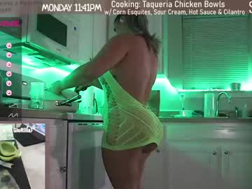 webcam girl milavalentinax image #3579510