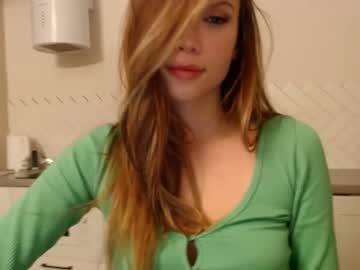 webcam girl bitter_moon image #1195652