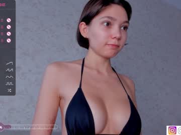 webcam girl bzzzme image #5340525