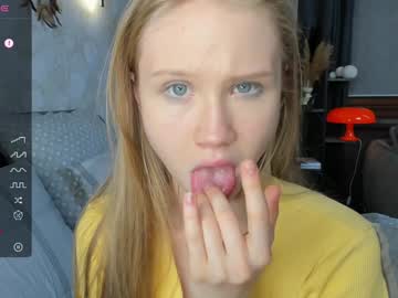 webcam girl one_1ove image #8473316