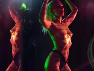 webcam girl artmosphera image #9246393