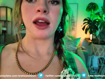 webcam girl leahsunshine image #6582121