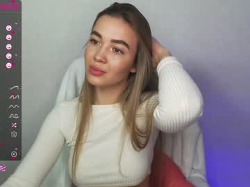 webcam girl yourvirusqueen_ image #2216105