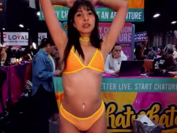 webcam girl violetttflowers image #8115255