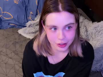 webcam girl nyakawaii69 image #7939479
