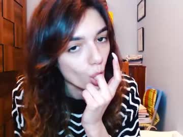 webcam girl 0_perfect_imperfection_0 image #1288654