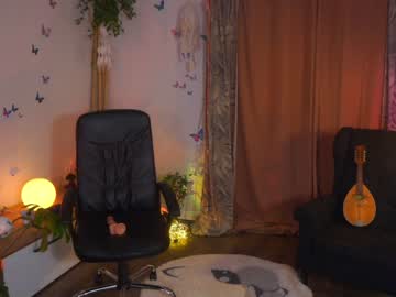 webcam girl juicyandthepussyblvd image #3651197