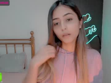 webcam girl gummy_bear7 image #396747