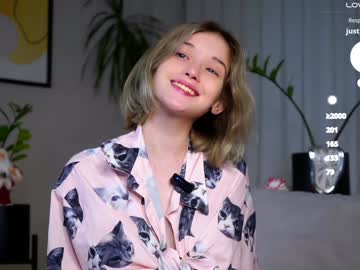 webcam girl taitehambelton image #8401086