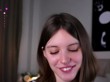 webcam girl aislyfarran image #7943292