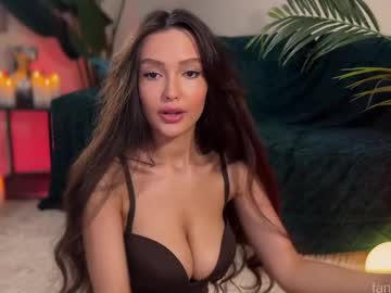 webcam girl liliaah image #9519809