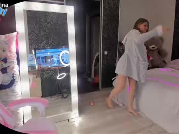 webcam girl queenafina image #3806324