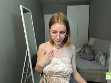 webcam couple christine_bae image #4678374