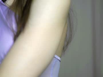 webcam girl peek_in_my_window image #7240128