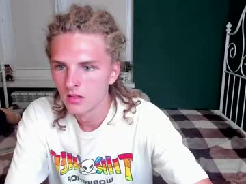 webcam man skate_mate image #5033538