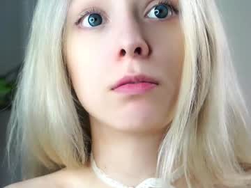 webcam girl oxonmymind image #9681817