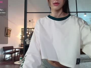 webcam girl milla_jo image #9215970