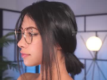 webcam girl gigi_ulala image #7164094