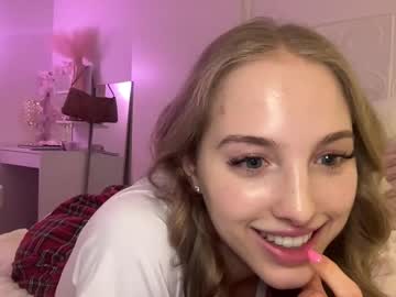 webcam girl sofiaaaxoxoxo image #9508435