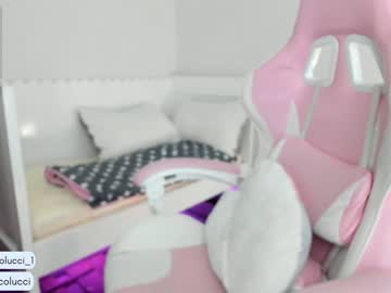 webcam girl pavlovacoluccii_ image #2049181