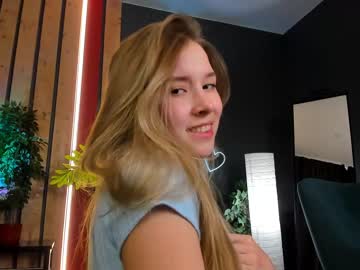 webcam girl milablush image #4961195