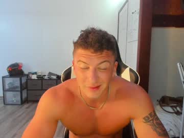 webcam couple cowsgomoo101 image #1943251