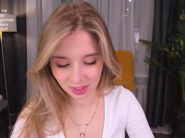 webcam girl milablush image #3497862