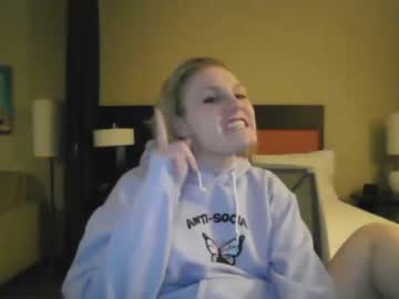 webcam girl cutiekatie3273 image #1224885