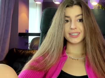 webcam girl coy_amina_ image #2784034