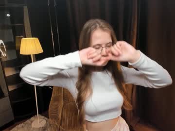webcam girl wiloneburtt image #7736139
