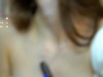 webcam girl peek_in_my_window image #7968295