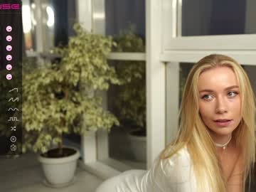webcam girl vika54784 image #2743790