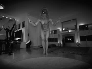 webcam girl hannahjames710 image #1310528