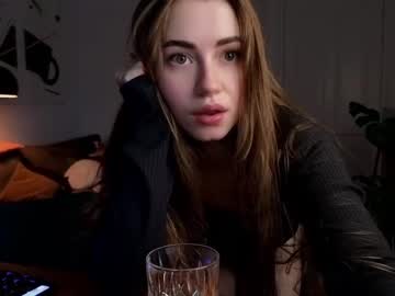 webcam girl strawberryjamx image #5099496